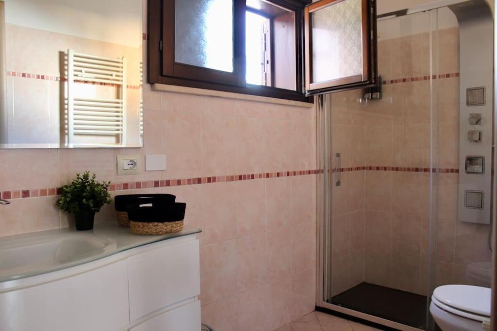 Апартаменти The Garden House Fco, Self Check In And Free Private Parking Ф'юмічіно Екстер'єр фото