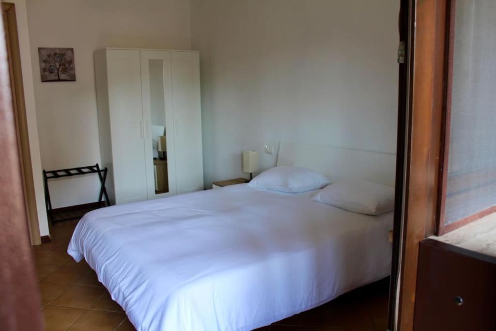 Апартаменти The Garden House Fco, Self Check In And Free Private Parking Ф'юмічіно Екстер'єр фото