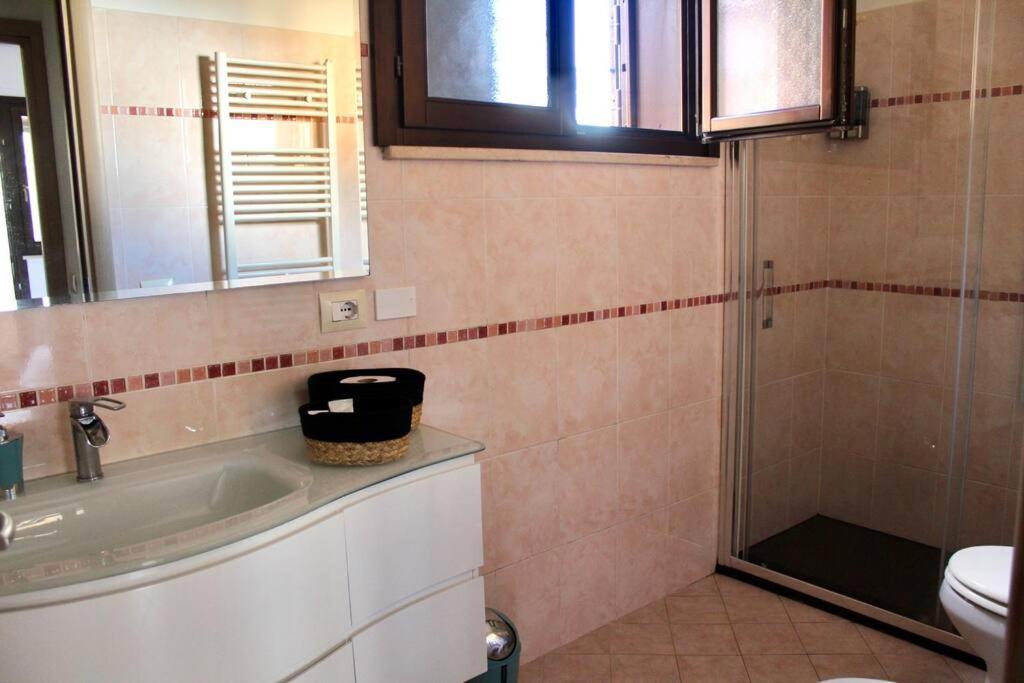 Апартаменти The Garden House Fco, Self Check In And Free Private Parking Ф'юмічіно Екстер'єр фото